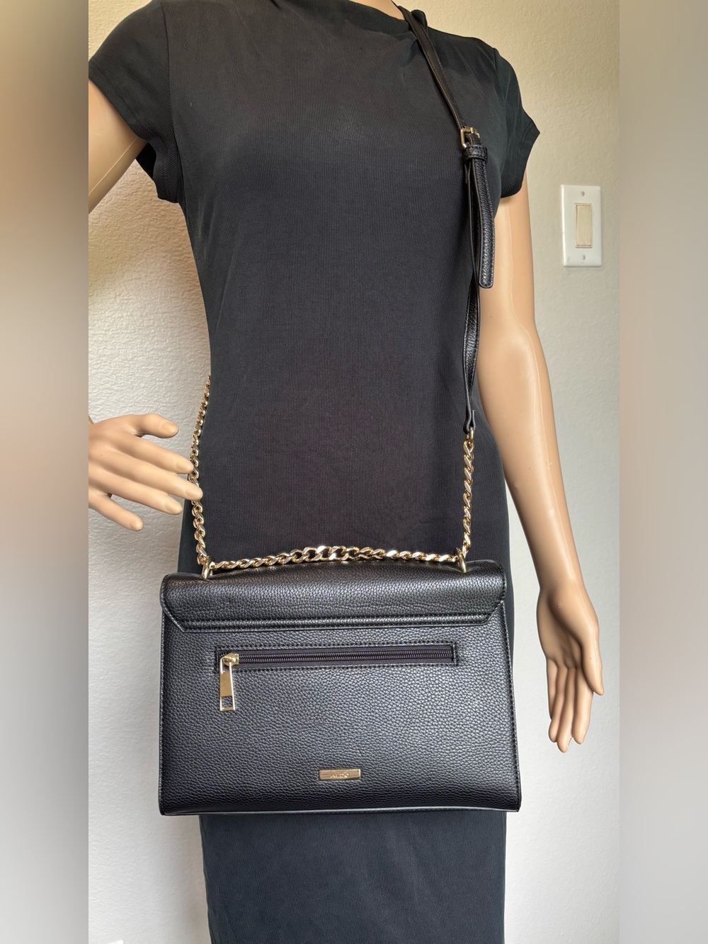Aldo Black Crossbody Bag with Gold Hardware - Picture 5 of 13